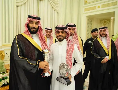 شاهد.. ولي العهد يستقبل رئيس وأعضاء اتحاد الكرة ولاعبي منتخب الشباب الفائز بكأس آسيا