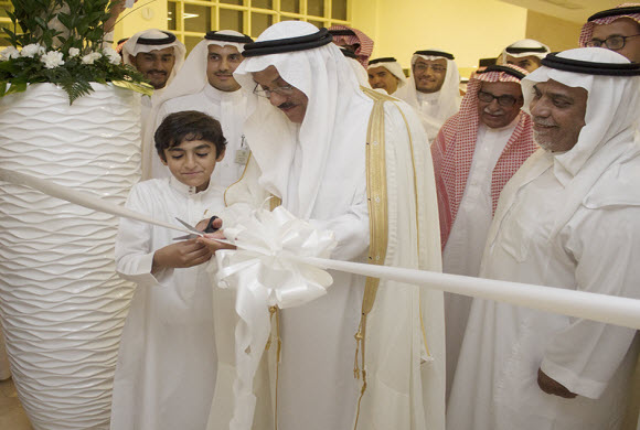 مستشفى الموسى: أول صيدلية فريدة بالخليج
