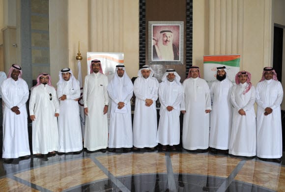 تزويد 2000 أسرة بأجهزة لتحسين المشاريع
