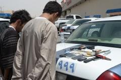 دوريات الرياض تطيح بجناة جرائم سلب