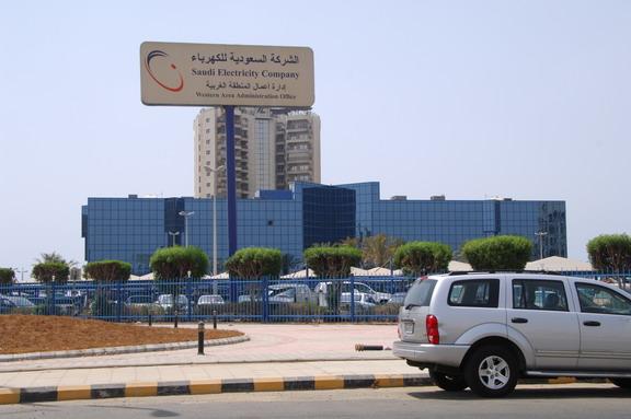 الكهرباء: 4 عقود لتحويل وحدات التوليد