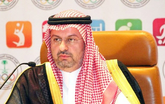 ابن مساعد: اعتذار عن "مو شغلك"