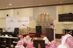 الدورة الشرعية: اختتامها بـ 65 طالب