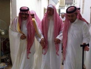 12-12-35 03-01-53 م