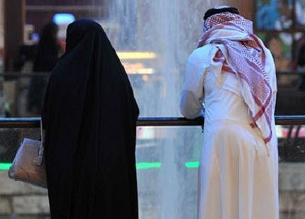 سعودية تطلب الطلاق بسبب الطول - تفاصيل صادمة