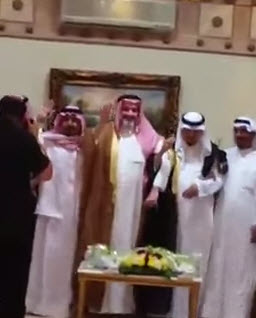 الأمير خالد بن طلال ينفي زواجه: فيديو