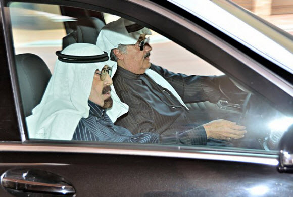 خادم الحرمين يصل روضة خريم - آخر التغطيات