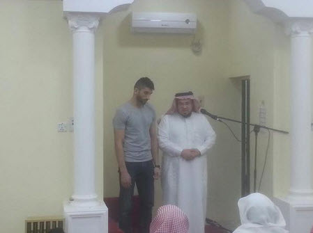 جورجي يعتنق الإسلام: لاعب هجر يشهر إسلامه