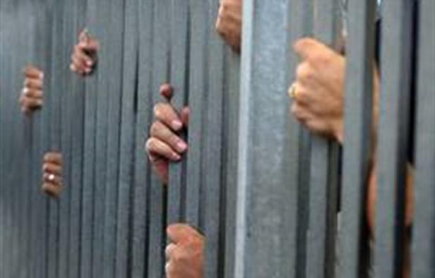 سجون المباحث: 3300 متهم بالإرهاب
