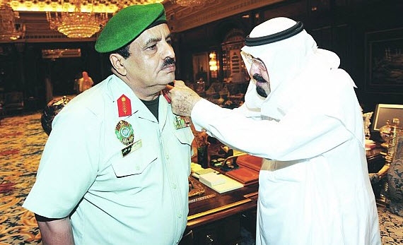 عبيد غثيث العنزي: حارس الملك وتقدير النشطاء