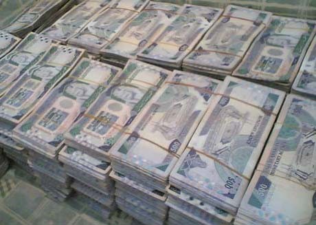 رجل أعمال سعودي يتبرع بمبلغ كبير
