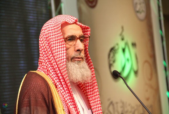 تأجيل الجنادرية: العمر يدعو للتصحيح أو الإلغاء