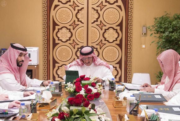 ولي ولي العهد يرأس اجتماعاً مهماً