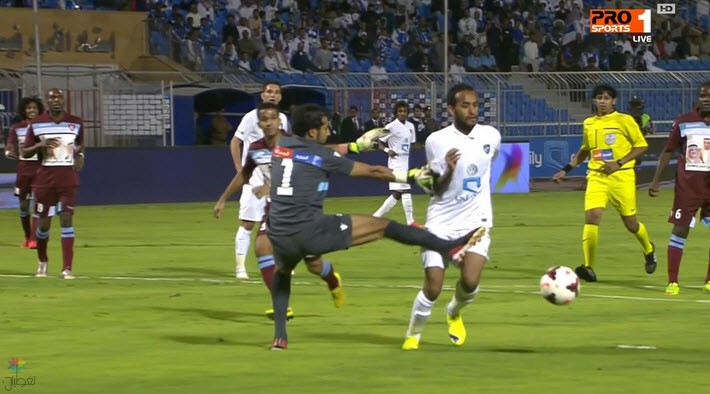 الهلال يتأهل لنصف نهائي كأس ولي العهد
