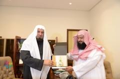 الأمر بالمعروف: رحمة للناس - د. السند