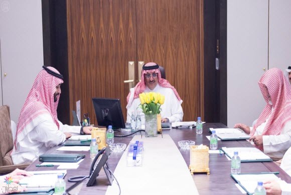 ولي ولي العهد يرأس مجلس الشؤون السياسية