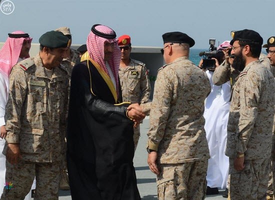 إجلاء الدبلوماسيين من عدن: صور