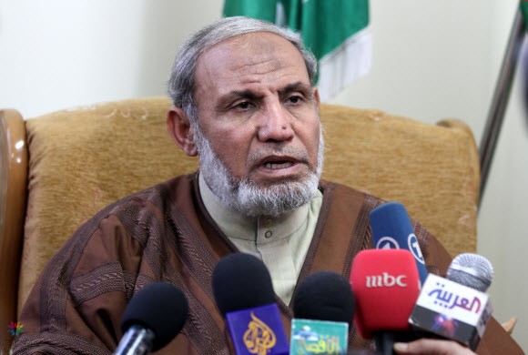 زيارة حماس للسعودية: الزهار يكشف التفاصيل