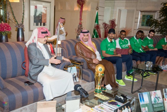 تكريم لاعبي الأهلي: فيديو ولاية العهد
