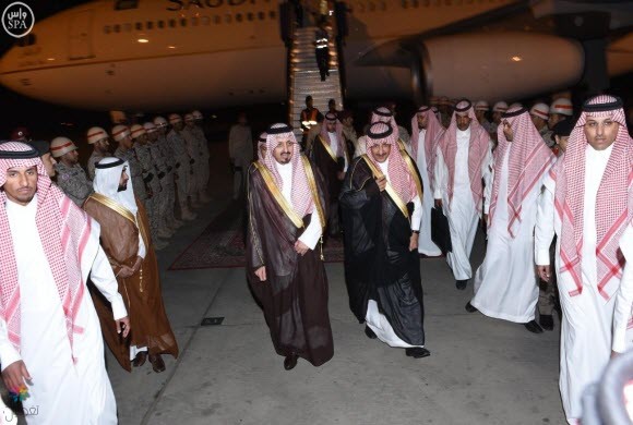 ولي ولي العهد يصل عسير - آخر الأخبار