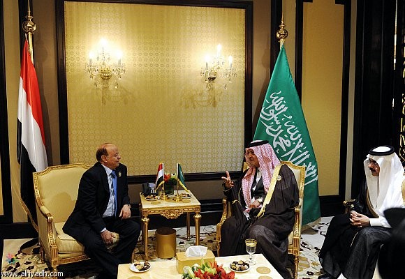 الرئيس اليمني يلتقي الأمير سعود الفيصل - آخر المستجدات