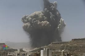 طيران التحالف يقصف الحوثيين في اليمن
