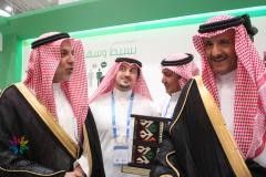 تكريم البريد السعودي: رئيس هيئة السياحة يكرم