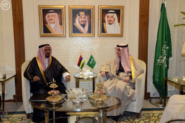 الجبير يستقبل نائب رئيس وزراء موريشيوس