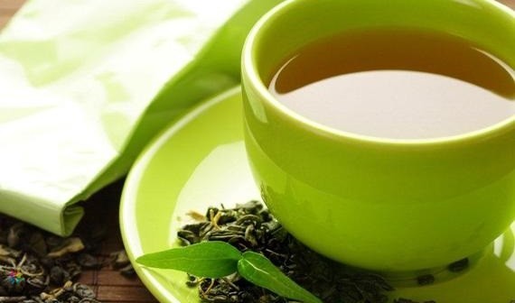 الشاي الأخضر والسرطان: تحذيرات خبراء