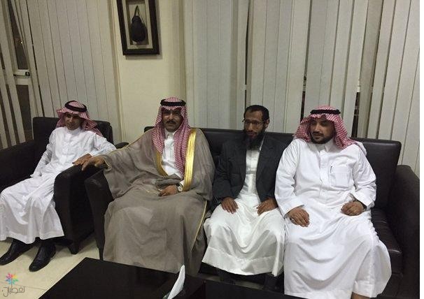 سفير المملكة في جيبوتي يستقبل المختطفين الغامدي والشراري