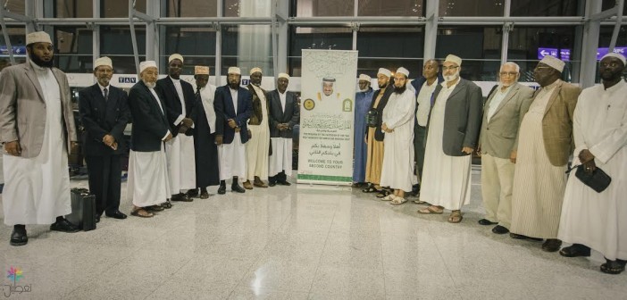 برنامج الملك سلمان للعمرة: 250 شخصية بارزة