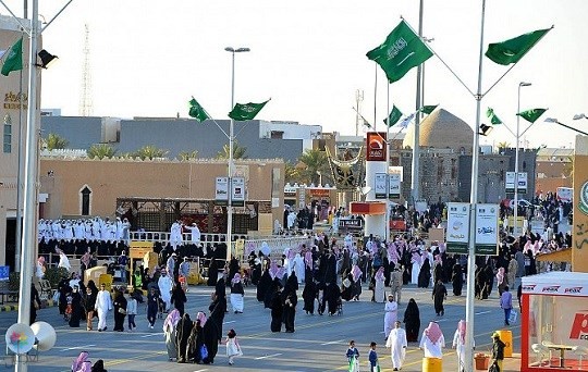 سباق الهجن السنوي الكبير بالجنادرية 30