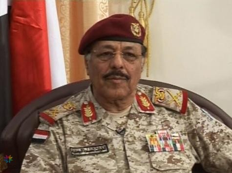 تعيين علي محسن الأحمر نائباً للقائد الأعلى