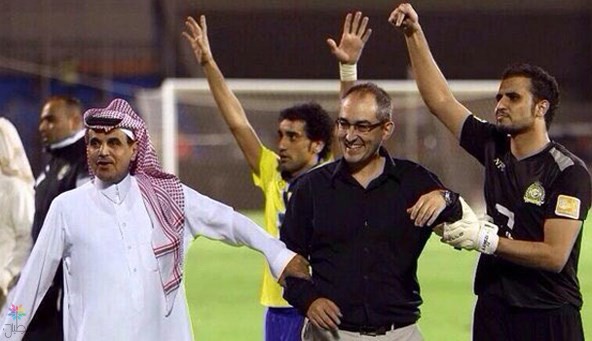 كانيدا في النصر: وصول المدرب وتفاصيل التعاقد