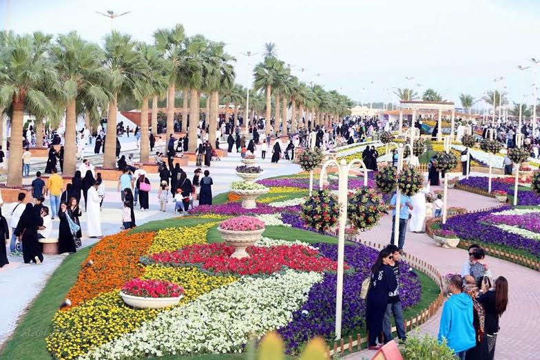 مهرجان الزهور بينبع الصناعية - إقبال كبير