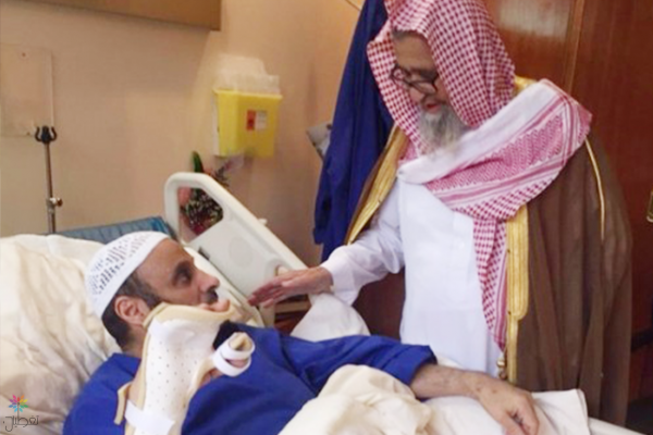 زيارة الفوزان للقرني: تفاصيل الزيارة