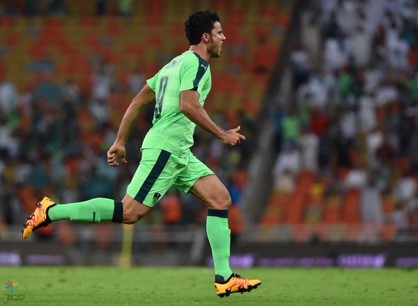 الاهلي في صدارة دوري جميل بثلاثية في مرمى الشباب