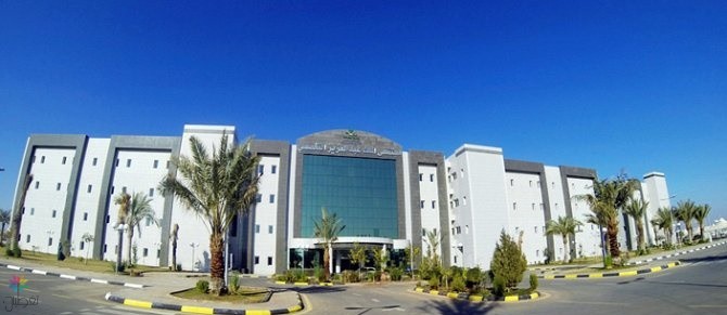 «تخصصي الجوف» ينجح في استئصال السرطان