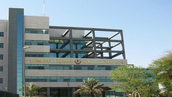 عدم تجديد عقود أطباء الأسنان غير السعوديين