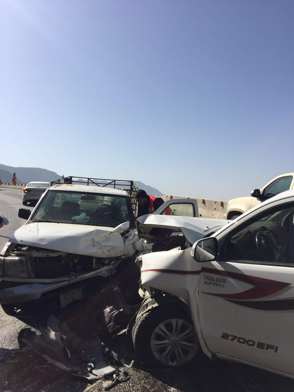 حوادث مرورية بالباحة: 21 إصابة