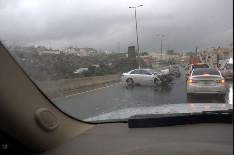 حوادث الباحة: 13 إصابة في 11 حادثًا