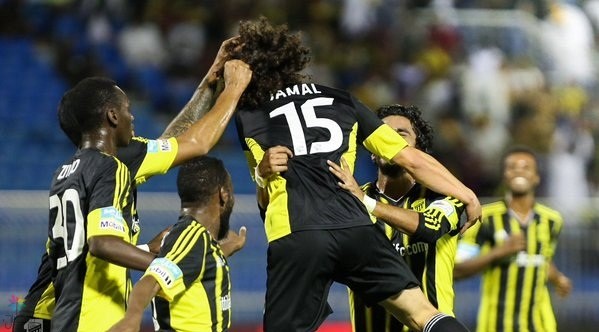 الاتحاد يهزم الشباب: فوز ثمين بالدوري