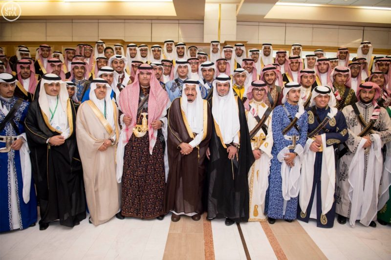 خريجي مدارس الرياض: رعاية ملكية