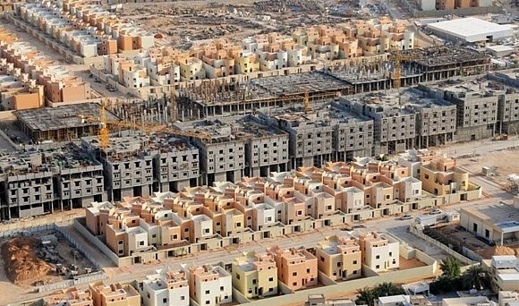 الإسكان: تسليم 8 آلاف وحدة سكنية شهرياً