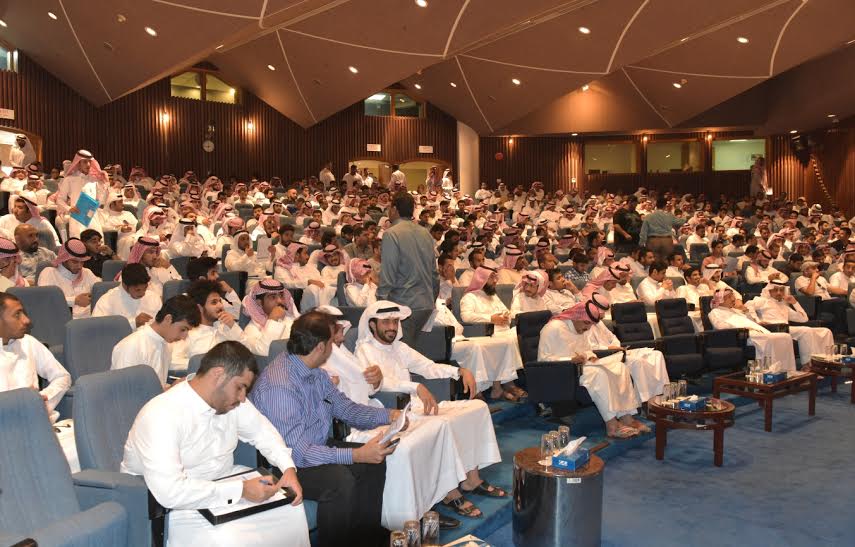 3000 متنافس على وظائف أرامكو