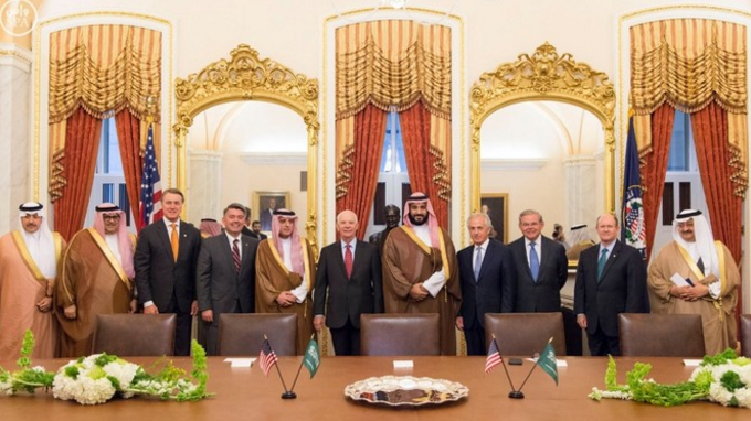 ولي ولي العهد يجتمع برئيس مجلس النواب