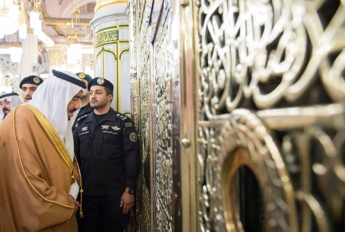 زيارة خادم الحرمين للمسجد النبوي - تفاصيل
