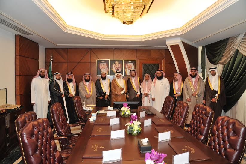 أمير الشرقية يستقبل رئيس المحكمة العامة