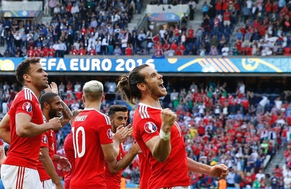 ويلز في يورو 2016: التأهل لربع النهائي