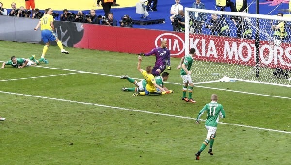 تعادل السويد وايرلندا: يورو 2016